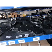 Connecting right outer plate welding assembly