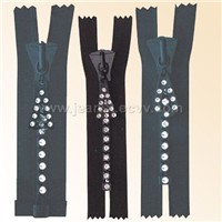 #8 Quality Rhinestone Zippers Available in Different Colors