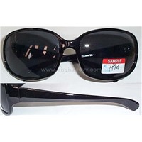 Plastic frame sunglasses