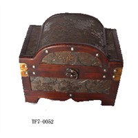 antique wooden gift box
