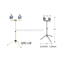 halogen floodlight with tripod