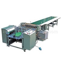 AUTOMATIC GLUING AND GIFT BOX PACKING MACHINE