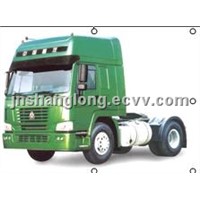 SINOTRUK HOWO 4X4 Tractor Truck