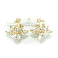 18K Flower Shape Crystal Earrings