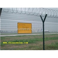 airport fencing / razor barbed wire