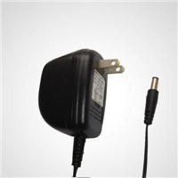 AC/DC Adapter with Universal AC Input Voltage and Green Energy-Saving Chip Design