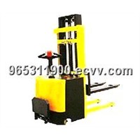 2 Tons Electric Stacking Truck