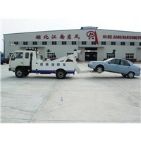 Dongfeng Tow Truck Wrecking Car