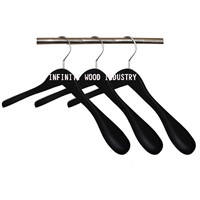 high-grade rubber paint solid wood hangers for suits & coats