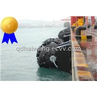 Fenders,Marine fenders,Dock fenders,Pneumatic fenders