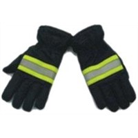 Extinguishing fire gloves