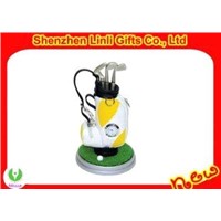 Hot-selling Promotional Mini novelty golf pen holder with digital clock gifts