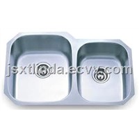 Undermount stainless steel sink with two bowls