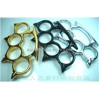 Thorn Brass Knuckles Duster