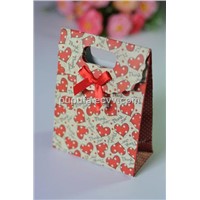 Fancy Printing Gift paper bag with diecut handle