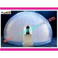 Transparent inflatable bubble tent for exhibition