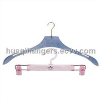 Huaqi Hanger - Plastic Clothes Hanger B428-1