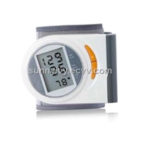 Wrist Type Automatic digital blood pressure montor