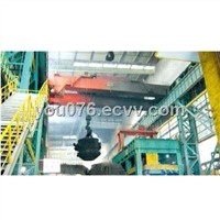 Electromagnetic Overhead Crane with electromagnetic disk on the main hook