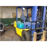 Used Komatsu FD30T-14 Forklift