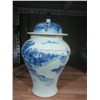 High quality chinese blue and white porcelain jar