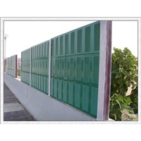 Noise barrier panel