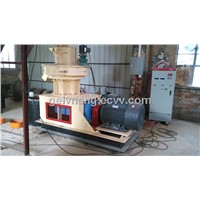 High output pellet mill for wood sawdust