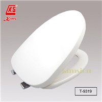 T-9319 Elongated Plastic Toilet Seat and Cover c/w Metal Hinge
