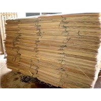 Eucalyptus core veneer for plywood (1270x1270x2mm)