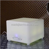 700ml Ultrasonic aroma oil humidifier,diffuser,air purifier,aromatherapy with warm white colors