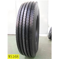 Double Coin RR202 Pattern truck tire