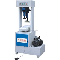 Rubber sole pressing machine