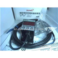 SUNX Pressure Sensor DP2-41, 12-24VDC,50mA,NPN Output