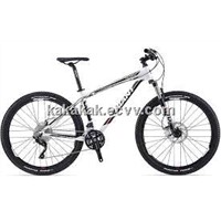 2014 Giant Talon 27.5 0 Mountain Bike S, White