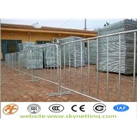 1.1x25m with 12mm,14mm OD60mm,200mm spacing metal safety barrier fence