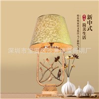 TUDA New Creative LED Table Lamp Decorative Bedroom Iron Art LED Lighting Hotel Table Lamp for Living Room