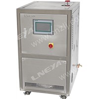 Refrigerated heating liquid circulation system