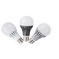 Dimmable 7W led bulb