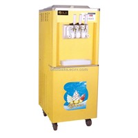 Commercial ice cream machine / ice cream maker