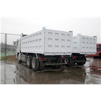 Rated Loading 3000KG Van Box Light Duty Commercial Truck 90HP With YN/Cummins/ISUZU Engine