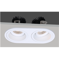 Low glare tiltable LED downlight