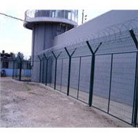 Razor barbed wire for border lines