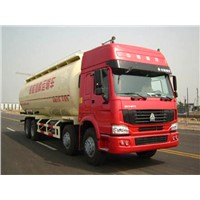 SINOTRUK HOWO 8x4 Fuel Tank Truck with flat roof long cab 371HP, 30CBM