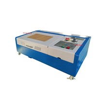 CNC Paper Laser Engraving/Cutting Machine (HQ3020)