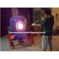 Moveable glass melting furnace for glass studio, glass blowers