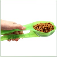 plastic pet food spoon with clip