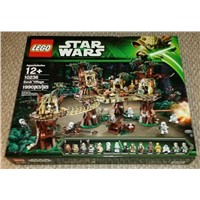 Lego 10236 Ewok Village Set