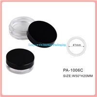 Plastic round cream jar, single eyeshadow palette, cosmetic jar