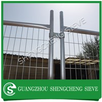 China hot dipped galvanized metal welded wire mesh fencing panel temporary barricade fence
