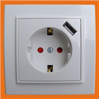 Wall Socket with USB Europe Type - CE Approved (F8810)